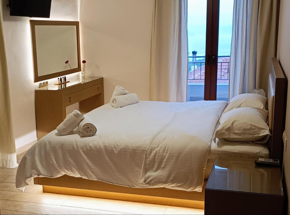 Calm View Aparthotel Vasiliki  Bagian luar foto